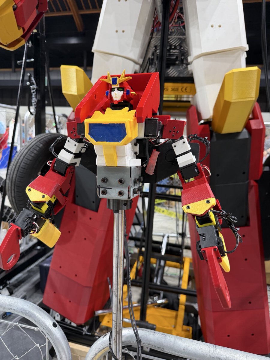 Dream_Drive's tweet photo. 今日から2日間！
MakerFaireTokyoに参加してます。
#ファイバリオン のブースにいますので、ぜひ遊びに来てね！
#MFTokyo2026 #ロボトラ https://t.co/ItkalJ88uv