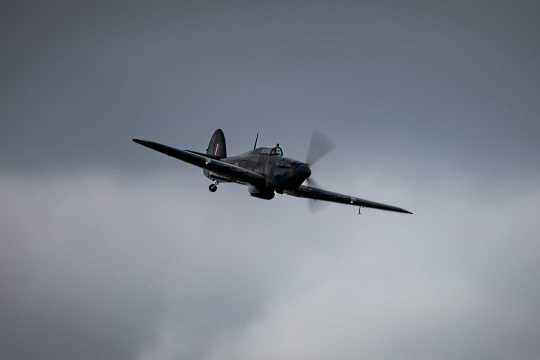 AngilaBarbrxv's tweet photo. Season Premiere Airshow at Shuttleworth. https://t.co/OGn1PEKyzD