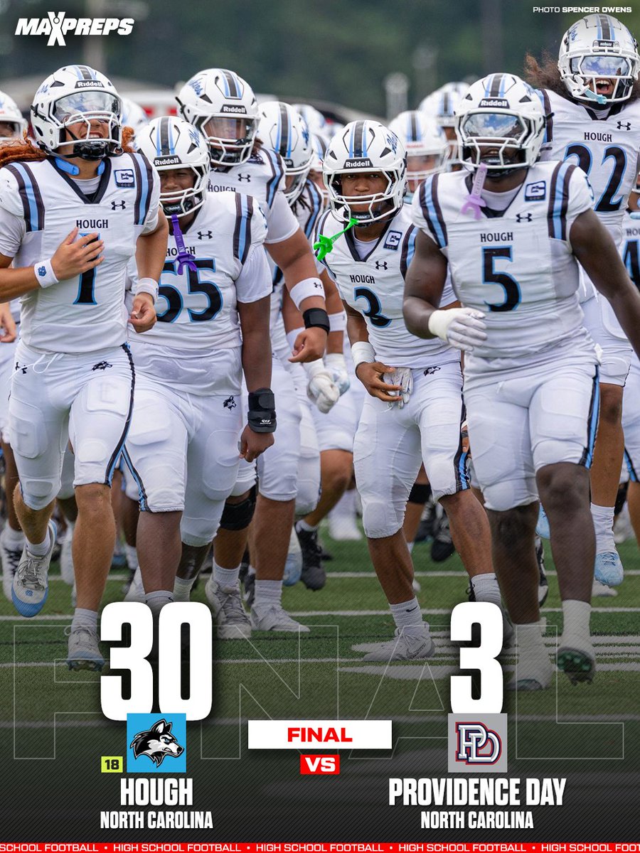 MaxPreps's tweet photo. No. 18 Hough (NC) earned a convincing win over fellow North Carolina power Providence Day. 🏈 https://t.co/b3fUkZfkUU