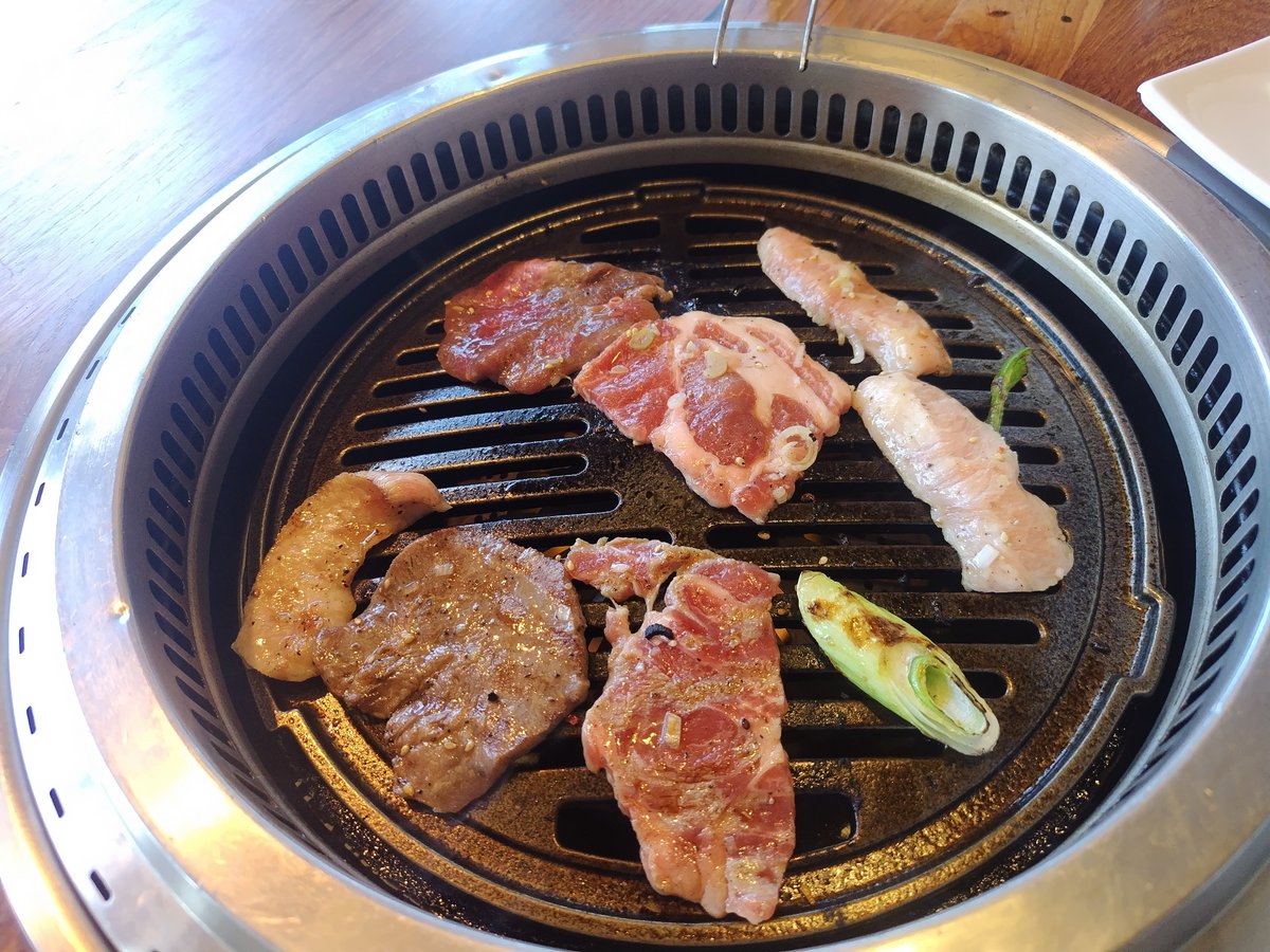 masaina1717's tweet photo. 11時30分無事に盛岡に着き「ぴょんぴょん舎」で冷麺&amp;焼肉のLunch🥢美味しかった🤗🤗
#ぴょんぴょん舎 https://t.co/y0Xr7nbWCz