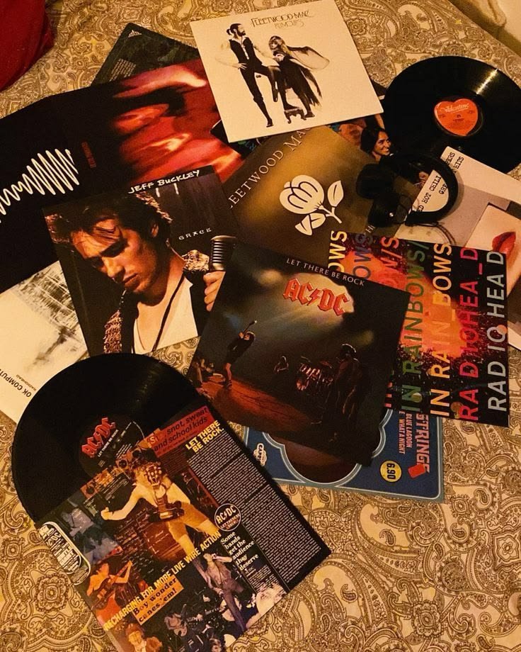 meowwrtin's tweet photo. como te ve pinterest:3

☆cantante
☆vinilo
☆estación
☆personaje https://t.co/Yf73hjLxs4