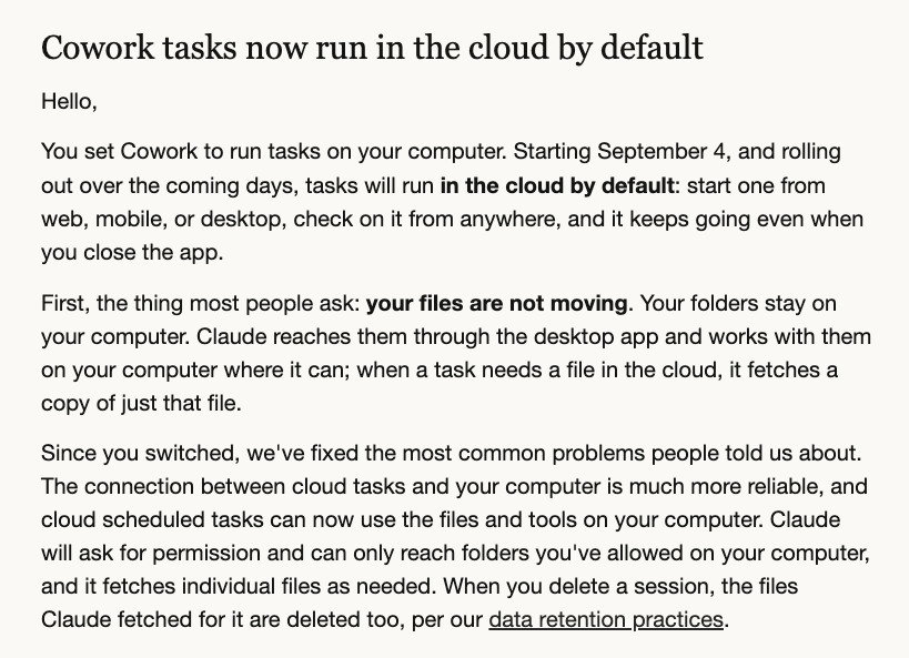 maxifirtman's tweet photo. 🔴 CAMBIOS EN CLAUDE COWORK

En una acción media rara y sin aviso previo, Claude anuncia que todas tus tareas de Claude Cowork que tengas corriendo en tu computadora ahora van a ejecutarse en la nube (como las tareas que disparabas en la web o mobile); si la tarea requiere un archivo de tu computadora, va a enviar una copia de ese archivo a la nube de ellos para trabajar con eso.

Todo este tema de Cowork es super caótico y confuso; esta solución también. Más sin preaviso y sin dejar elegir al usuario.

De esta forma, para trabajar 100% con archivos locales sin que salgan de tu equipo queda Claude Code o habilitar a Cowork una opción en Settings que permita volver al modo 100% local (aunque parcialmente puede ir siempre parte de esos archivos a la inferencia del modelo en la nube).