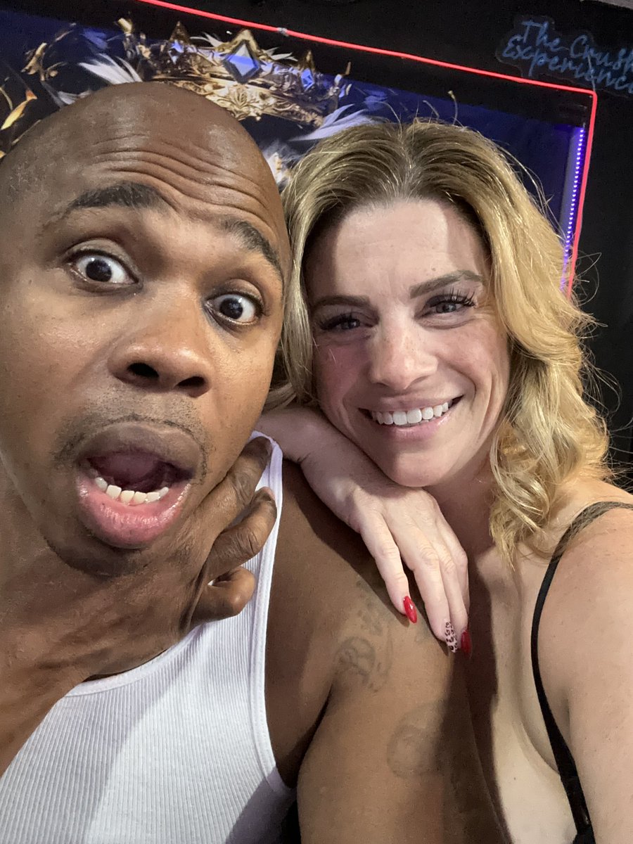 MarilynMidas's tweet photo. Hey guys please vote for us for fav cam couple for AVN this year! Love and appreciate your support! 🔥❤️ Make sure you’re following our stream page for our links and stream updates @AfterTheStream https://t.co/a1yI8UkRH4