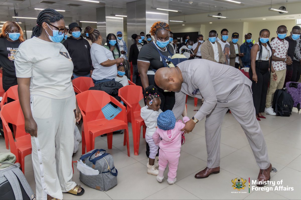 S_OkudzetoAblak's tweet photo. Today I warmly welcomed the final group of Ghanaians successfully evacuated from South Africa following the recent wave of xenophobic attacks. 

This second phase of evacuations covered 1,000 Ghanaians. 

The Government of Ghana has therefore in total evacuated about 1,900 Ghanaians and provided them with reintegration financial support, transportation allowance, medical care, psychosocial support, free health insurance registration and ongoing employment assistance. 

We achieved this together as Ghanaians. Our message is clear: we value the lives of Ghanaians everywhere in the world, and no Ghanaian will be abandoned in harm’s way. 

I thank President Mahama for his inspirational leadership and all our local partners for their commitment to this worthy humanitarian mission. 

We continue to pray with the families of the four Ghanaians who died during this period. May God grant them divine succour. 

Next week the Foreign Ministry shall present a comprehensive report and account fully and transparently to the great people of Ghana. 

For God and Country 🇬🇭 🙏🏾