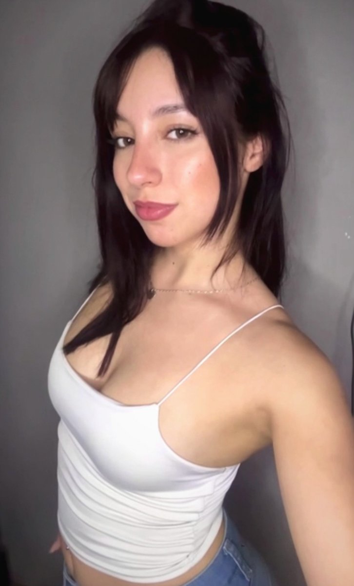 rubylunaa57's tweet photo. wishing this moment would just stay https://t.co/RwHbgGjodj