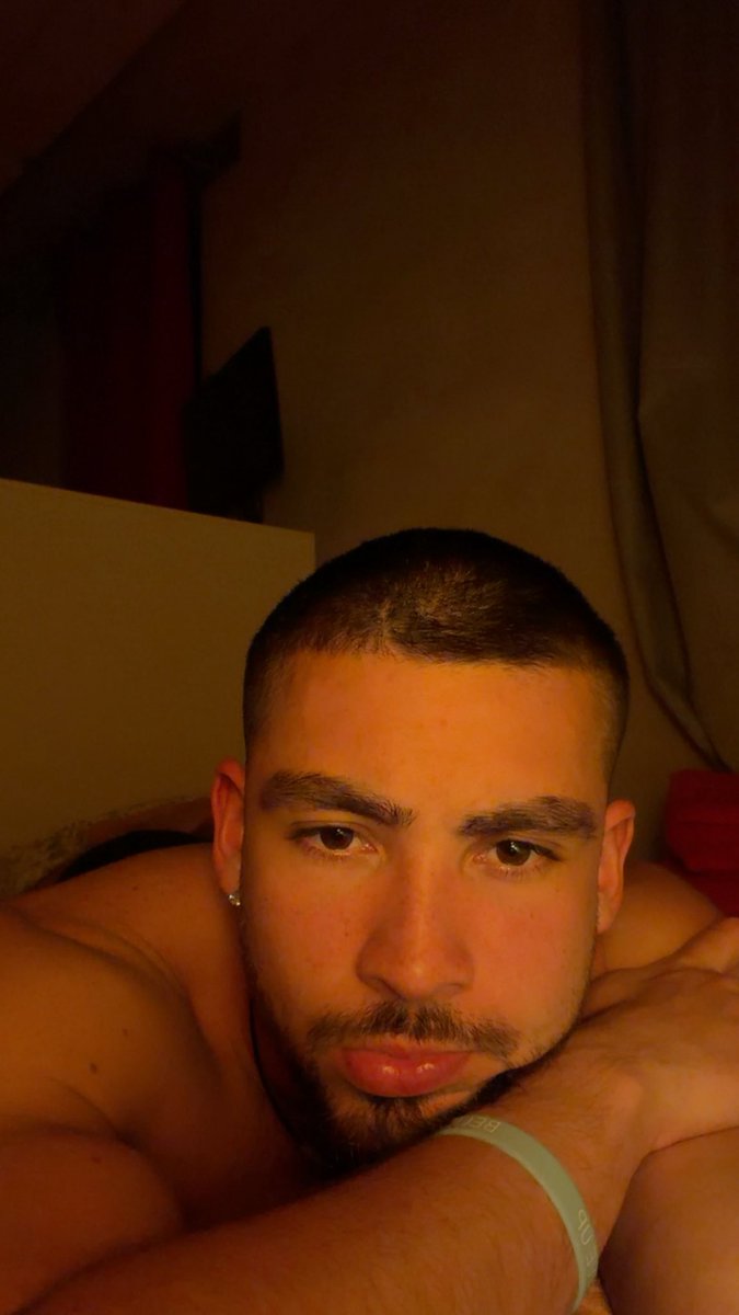 soygusstoso's tweet photo. Come here https://t.co/7oBsmUxoQc