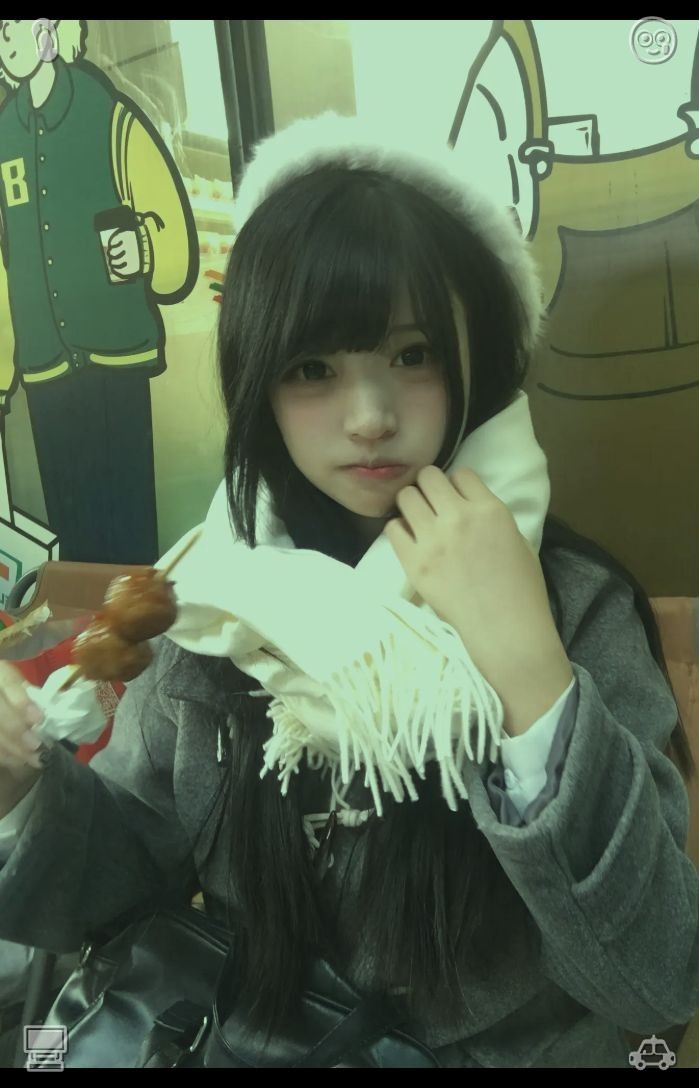 pika_yuya's tweet photo. 🏕Phone charges slowly "A pause would do me good," she remarks, gently stirring her tea, the liquid curling in tiny spirals, "the city feels overwhelming and relentless, and what I long for is this—quiet afternoons, quality tea, and a companion who truly hears me." https://t.co/KbZASN3NPX