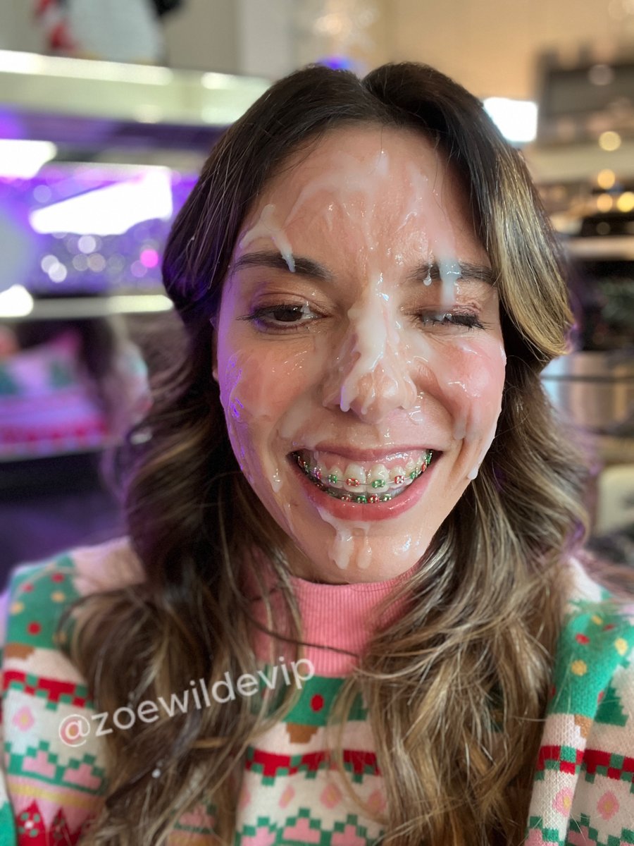 thezoewilde's tweet photo. I'm going live now - link below https://t.co/OdayFxw2th