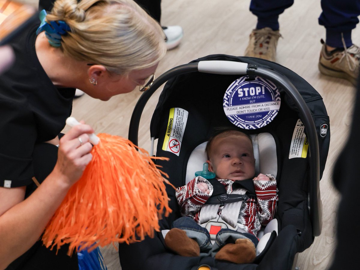 bethanychildrns's tweet photo. The pom-poms were out for Kreed this week! 🎉

After a short stay in Transitional Care through our Thrive Feeding Program, he is heading home!

#BethanyChildrens #HeadingHome #PatientStory https://t.co/P5tAHLJFY6