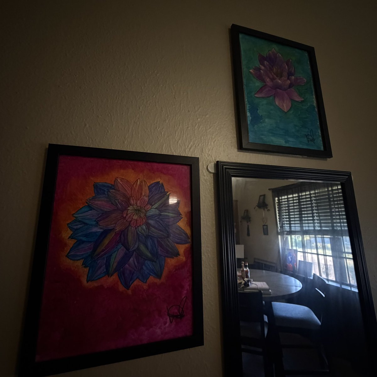 kailanibayleaf's tweet photo. Put my recent watercolor paintings in frames and hung them up. Need a reminder that I am actually super artsy. It’s been YEARS since I’ve drawn and/or painted anything. 

Currently working on another water lily @ https://t.co/EkZfRVAzMr 💋 https://t.co/ySwkNcK70W