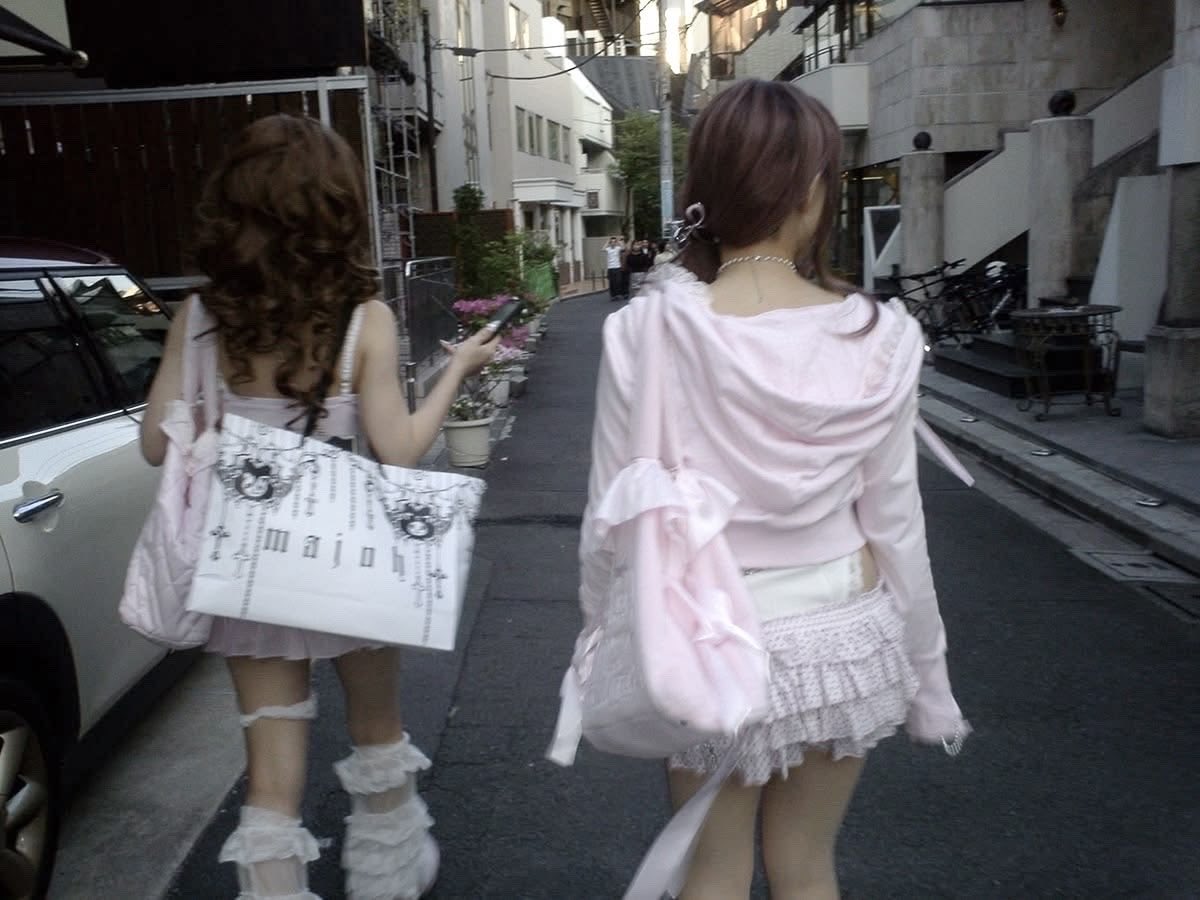 himedxllie's tweet photo. #need a princess day out asap !! 🎀🎀ෆ https://t.co/ylcibzAori