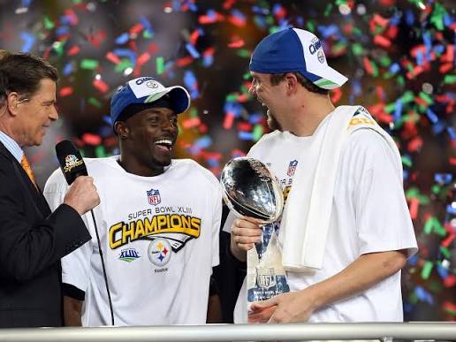 ShaeTalkSports's tweet photo. In honor of football season. https://t.co/pAVJcpG5OD
