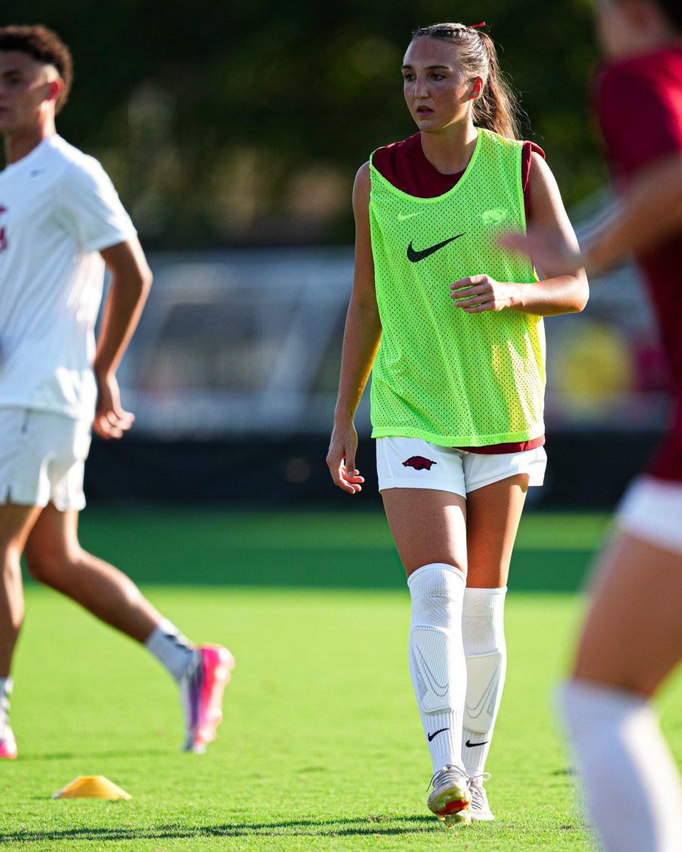 RazorbackSoccer's tweet photo. Winding down the non-con 🔜 https://t.co/bYHPLNp43p