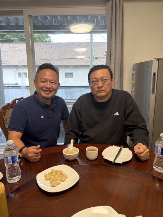 sunqiants's tweet photo. 风头不对 https://t.co/OtD48Td2S0