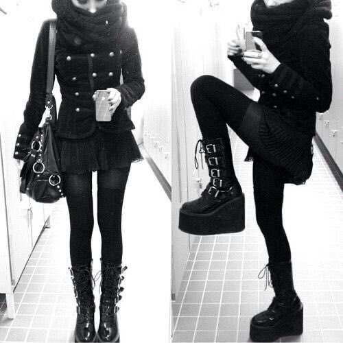 arieatss's tweet photo. skinny alt girls .. my ultimate #thinspo https://t.co/7VTjV6yy60