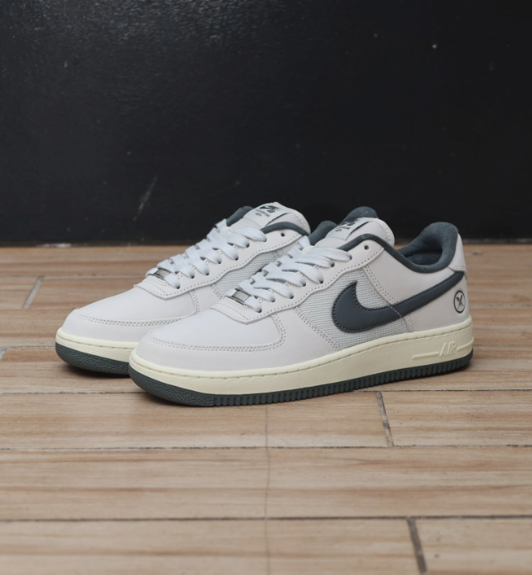 SnkrFreakCom's tweet photo. FTC
「NIKE SB AIR FORCE 1 YUTO」
応募期間：9月5日 9:00 〜 9月8日 00:00

https://t.co/Q1Ifr1CJoE https://t.co/gFOuUve11h