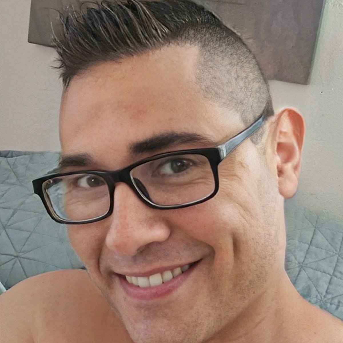Izzypadillo's tweet photo. @SettCandy This is me. Im 50 https://t.co/SGdzpCm8ZC