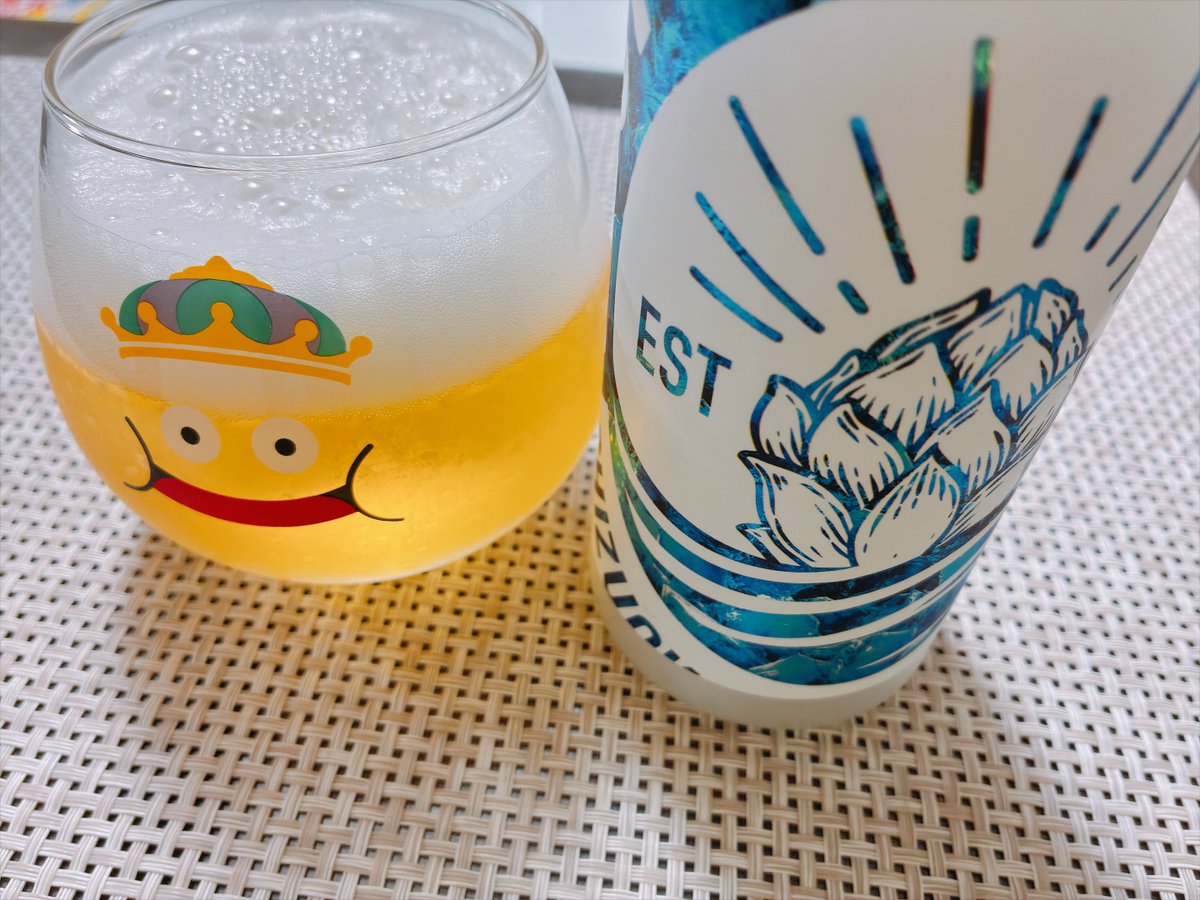 UxWi4's tweet photo. 夜勤明け
寝ようか起きてようか
とりあえずビール呑みながら考えようかな(寝落ち確定) https://t.co/A1A9ufIQH0