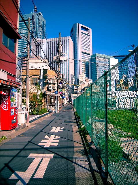 IsabelleJeswj's tweet photo. 土曜の朝はのんびり。今日は久しぶりに友達と大学近くのカフェでランチ予定。前回行った時、美味しすぎて友達と二度見したパスタが待ってる。 https://t.co/kWdBxhhuT6