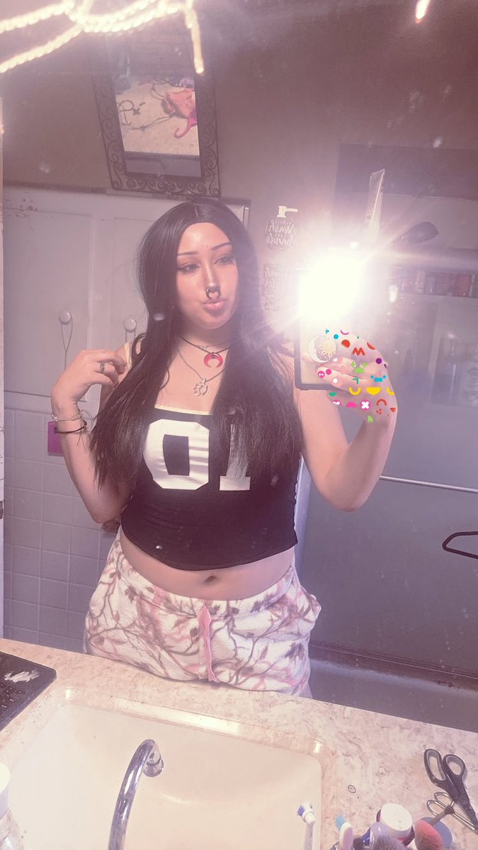 Gothic_babe07's tweet photo. Such a treat 🦴🐾 https://t.co/p5z66OBlsp