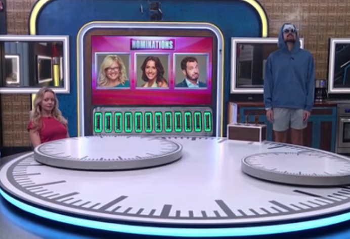 rbbq's tweet photo. #BB28 https://t.co/wDbDO1z4X6