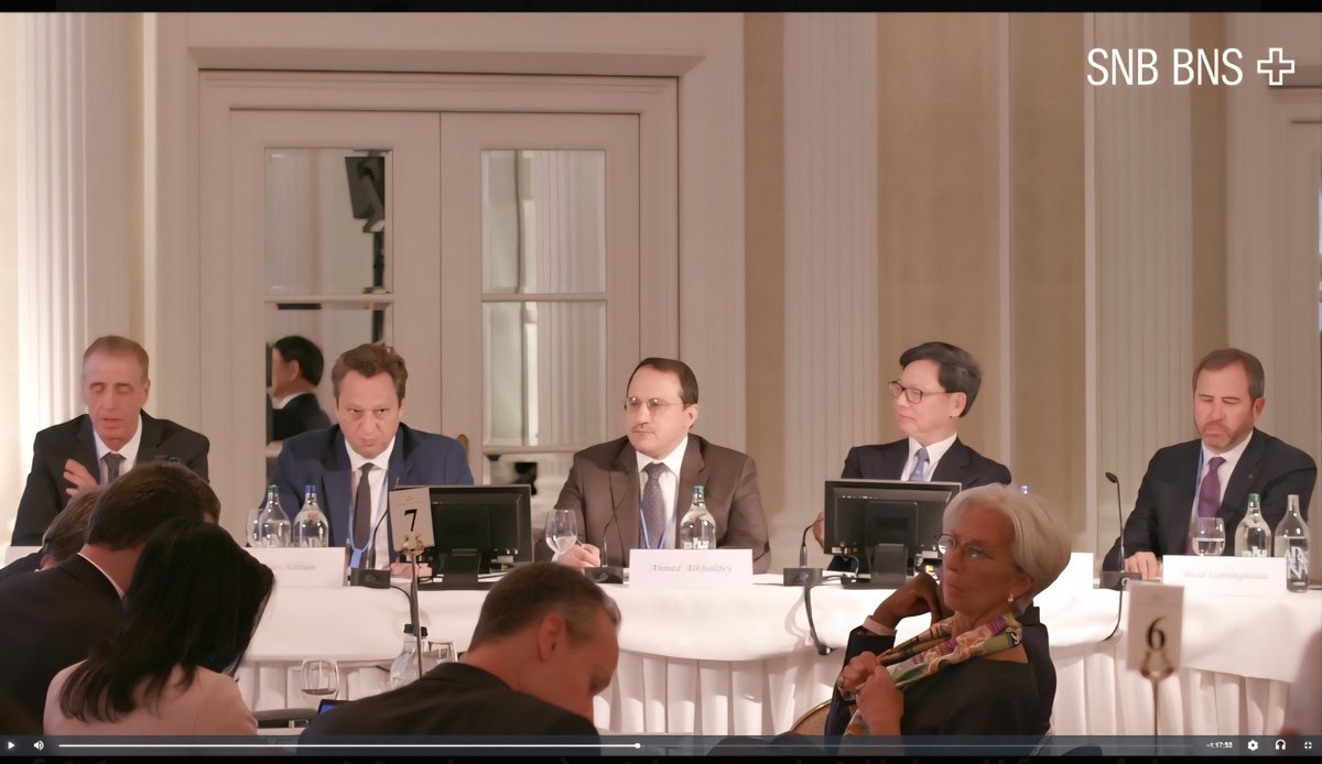 mrnguyen007's tweet photo. It's not a coincidence when Brad Garlinghouse is at a meeting with top officials with IMF, BIS, etc in 2019.. 😉 

Christine Lagarde was at the front audience seat.. ✅️ 

Plan within plans.. 🍻 https://t.co/LFFB6Mm9oM