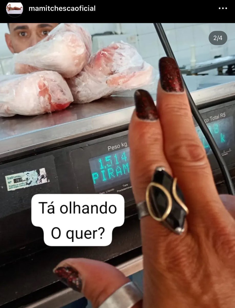 borderlinesfofo's tweet photo. ELE QUER MT ME COMER PQP https://t.co/2t7RpIosGr