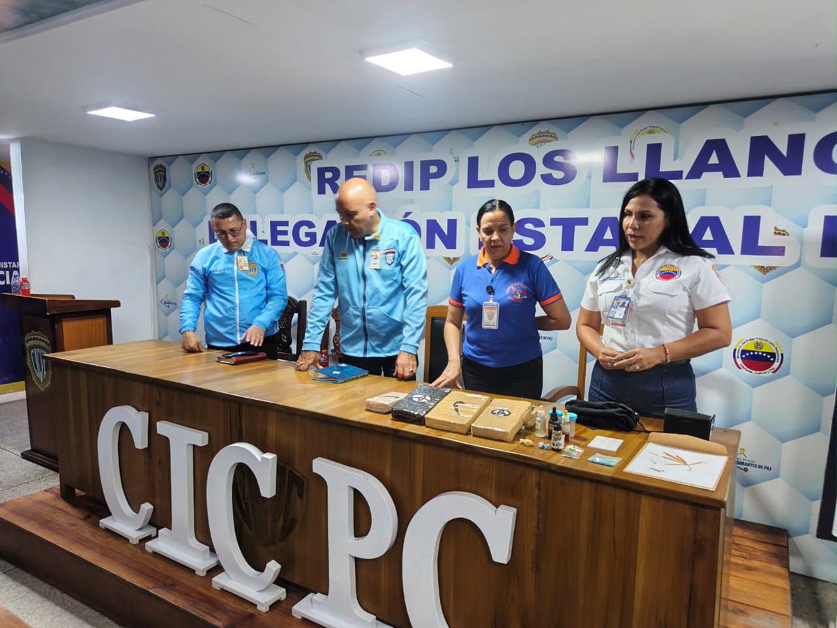 SENAMECFBarinas's tweet photo. Toxicólogas forenses del Servicio Nacional de Medicina y Ciencias Forenses (#Senamec) Barinas, Dra. Julieta Segovia y Dra. Lisbell Da Fonseca, ofrecen un conversatorio especializado sobre toxicología forense dirigido al personal (#CICPC) de la entidad. https://t.co/JcOzRkOjLt