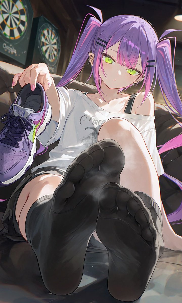 Ashi04545's tweet photo. 常闇トワ
#足フェチ #靴脱ぎ #ソックス足裏
#匂いフェチ #臭いフェチ https://t.co/LnYrZiITub
