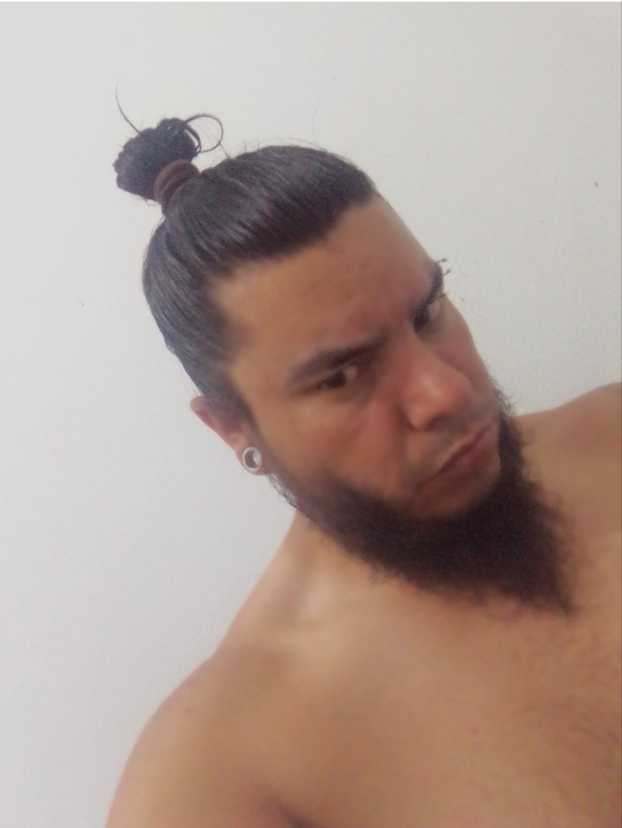 ricardo37989836's tweet photo. 🤘🫵 https://t.co/XvW9cGicML