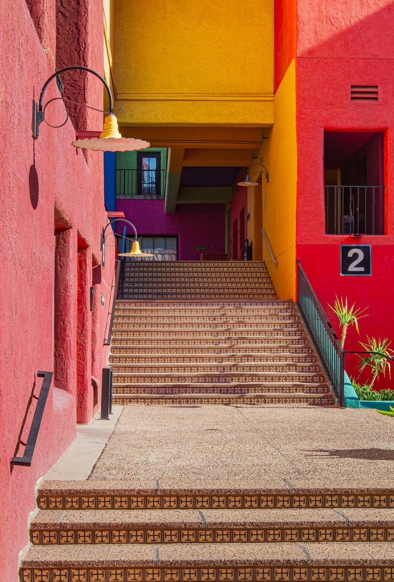 JohnGetchel's tweet photo. Photo challenge my friends: STAIRS

Share your photos of stairs.

Mine: Colorful downtown Tucson Arizona. https://t.co/poKaRvZWjM