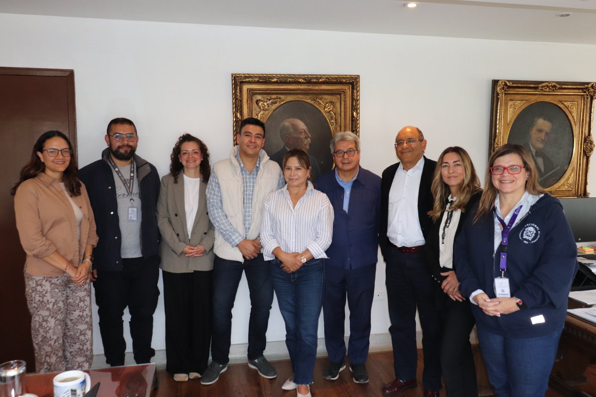 MedicinaUNAL's tweet photo. ✈️ Hoy en nuestra Facultad de @MedicinaUNAL tuvimos el placer de recibir a las directivas de @AcavCol para establecer una alianza estratégica para el desarrollo de proyectos de #investigación y otros programas de mutuo interés. #EsTiempoDeSumar @HospitalUNAL
#MedicinaAeroespacial https://t.co/p7Xb0G9LP1