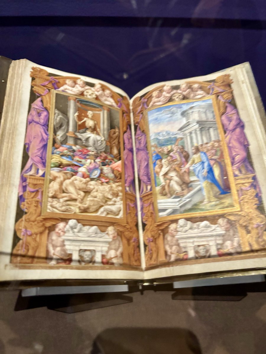 Ectogasm4's tweet photo. Consulting The Ancient Texts https://t.co/mvn2LQfcUh
