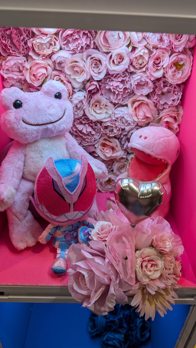 mtr32_open's tweet photo. リバイス5周年だって！！！一生愛す💕💗💕

#仮面ライダーリバイス https://t.co/ls2xv0mx6D