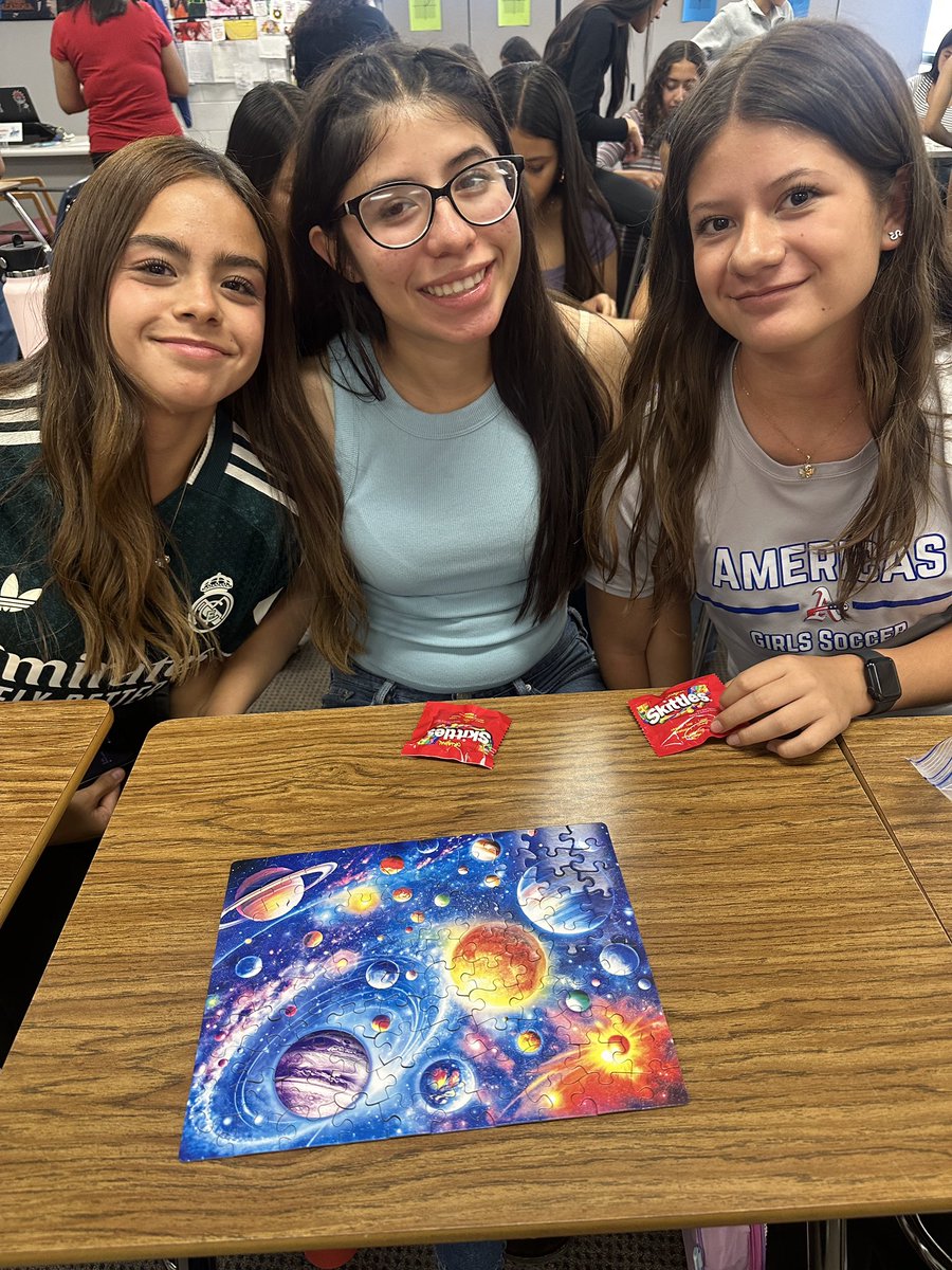 Girls_SoccerAHS's tweet photo. Every championship team is built one piece at a time! 🧩⚽️
Girls put communication, patience, &amp; problem-solving together! 
Every person has a vital role to play. When we lock in &amp; support each other, the big picture comes together. #Believe
@OTorres_AHS @VVicencio_CMS https://t.co/kmd1lQvfeg