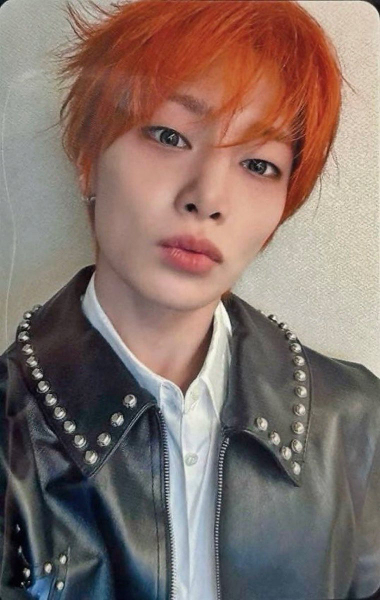 daesxie's tweet photo. the tangerinnie pouty he KNEW THE TARGET (me) https://t.co/3dfkVjLn6u