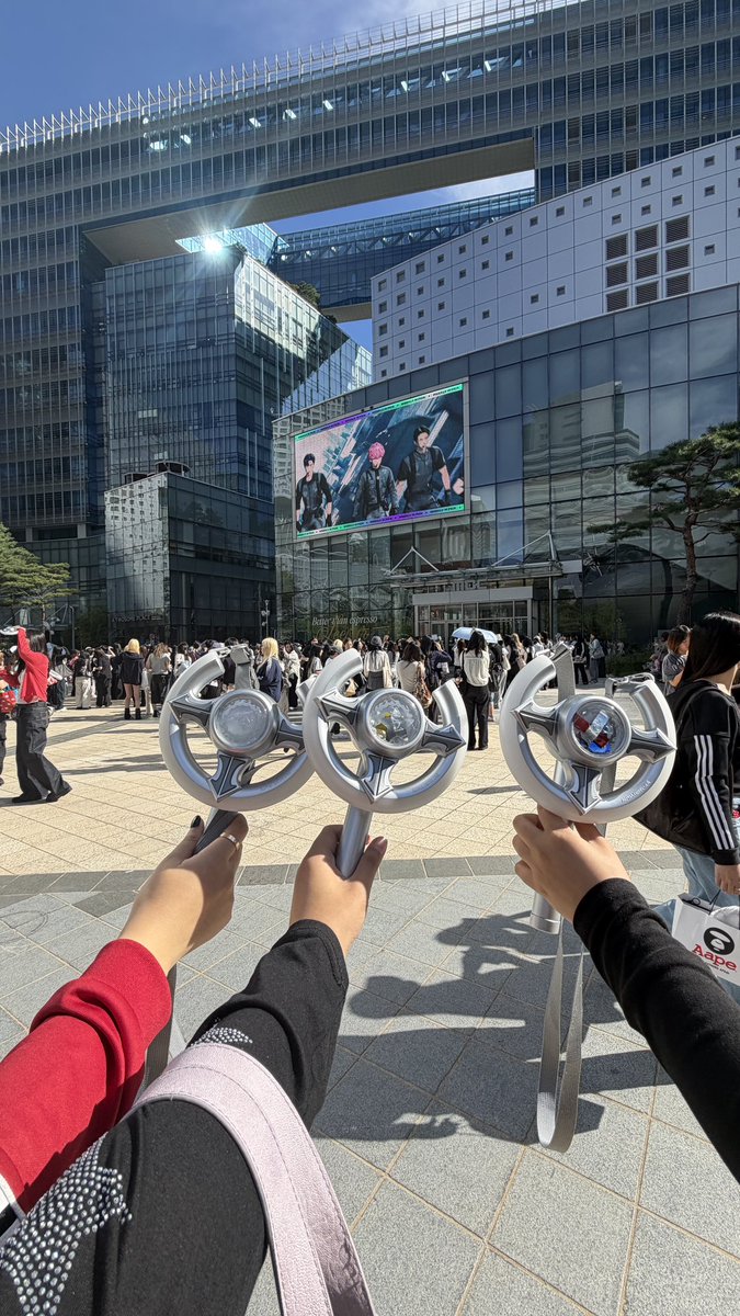 0707XTXT's tweet photo. 끝…😭
#ARNO #아르노 #アルノ #张家豪
#ALPHADRIVEONE #ALD1 #알파드라이브원 https://t.co/CVVXZqSLI1