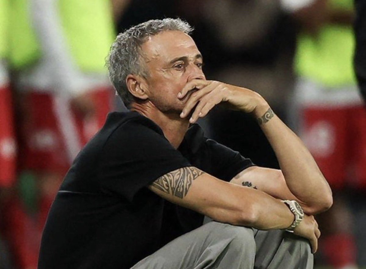 FabrizioRomano's tweet photo. 👀🏆 Luis Enrique on 0 wins in 3 games this season in Ligue1 so far: “If you want to bet on who will be champions, let’s bet… but I’m saying nothing!”. https://t.co/A4CJEa3YBa
