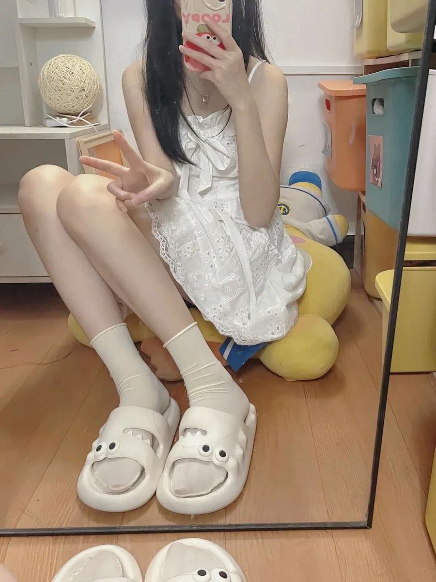 Ogradyw0rc's tweet photo. 十六岁的福有人看吗不要🚪了...           

              开脱！！！开脱！！！！        

上供！！！！ Luo照 锐评一下不许说我🐻黑！！！ https://t.co/8NMV9WskKy