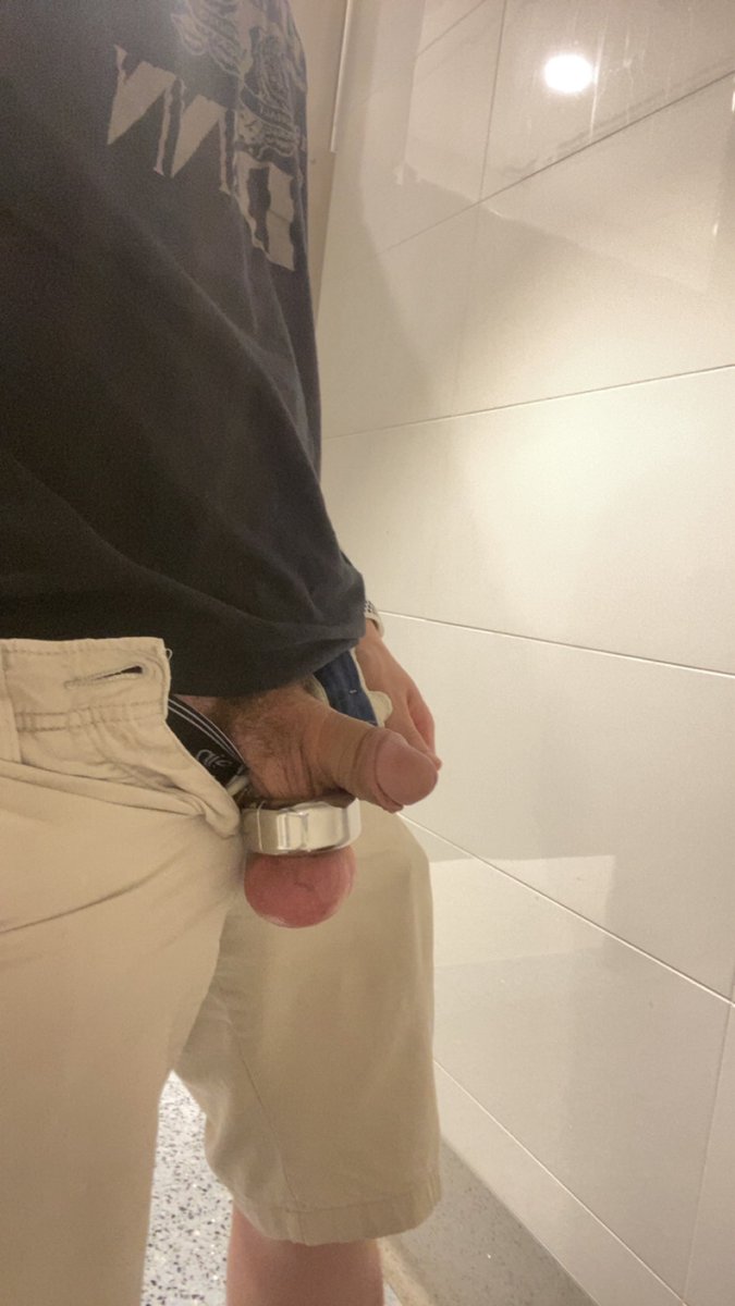 RealJamesMaxx's tweet photo. Airport travel, you can always have the weight with you #kinky #ballweight #mlm https://t.co/IfxT5xzGsK