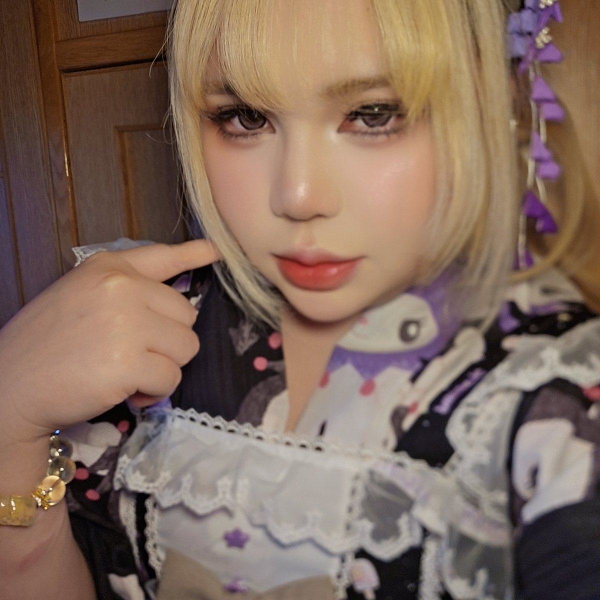 HabibjonJ61424's tweet photo. 哈喽这里是小凛🥰
23｜166 / 145
❌喜欢白幼瘦的男生麻烦自行避雷哦❌
 
只欢迎同好交流，无关人士就不回复啦💚

欢迎女宝互fo互互转^O^ https://t.co/ozAwqMGONh