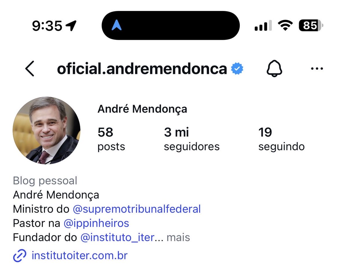 hbb1701's tweet photo. André Mendonça ultrapassa 3 milhões de seguidores no Instagram e se torna o ministro do STF mais seguido, consolidando também um forte apelo popular. https://t.co/j49S4oDPQh