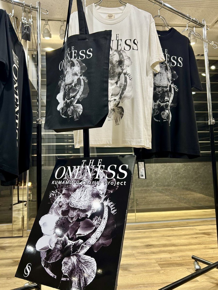 THE_ONENESS_JP's tweet photo. THE ONENESS 10th Collection
店頭受注会最初の会場は…

9月5日(土)、6日（日）
渋谷ESP Museum（渋谷）

ぜひ実際に商品を手に取り、THE ONENESSの新しいコレクションをお楽しみください！

▼ShopList
https://t.co/9yCtqQj4a6

#THEONENESS #SUGIZO #sustainablefashion #ethicalfashion https://t.co/xRgEgSniA7