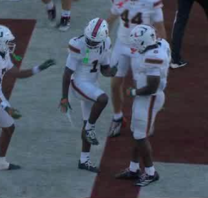 accnetwork's tweet photo. Malachi Toney ONE QUARTER into the CFB season:

🟠 5 REC
🟠 89 YDS
🟠 2 TD
🟠 2 Heisman poses

@CanesFootball https://t.co/Y6Fk74qonH