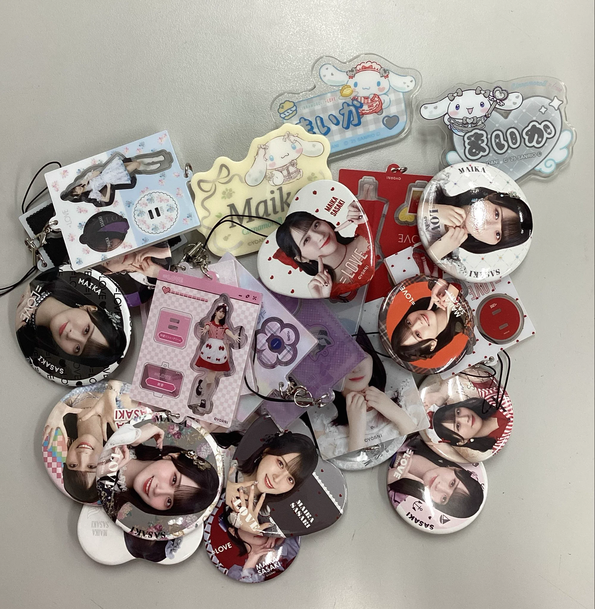 =LOVE 佐々木舞香 缶バッジくじ ビッグ賞 でらなんなん秋葉原店 on X: 
