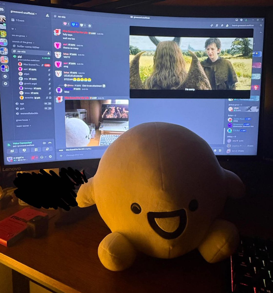 gyulation's tweet photo. what is grove doing to survive the saps drought?

plusharata + grovers worldwide movie night 🔥🔥 https://t.co/5WhVOKfWcc