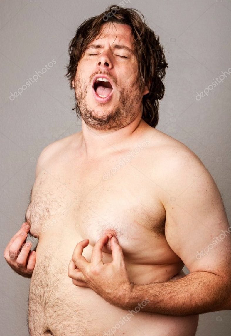 MrBeagleman's tweet photo. He loves the nudes. https://t.co/F5u27dtaDj