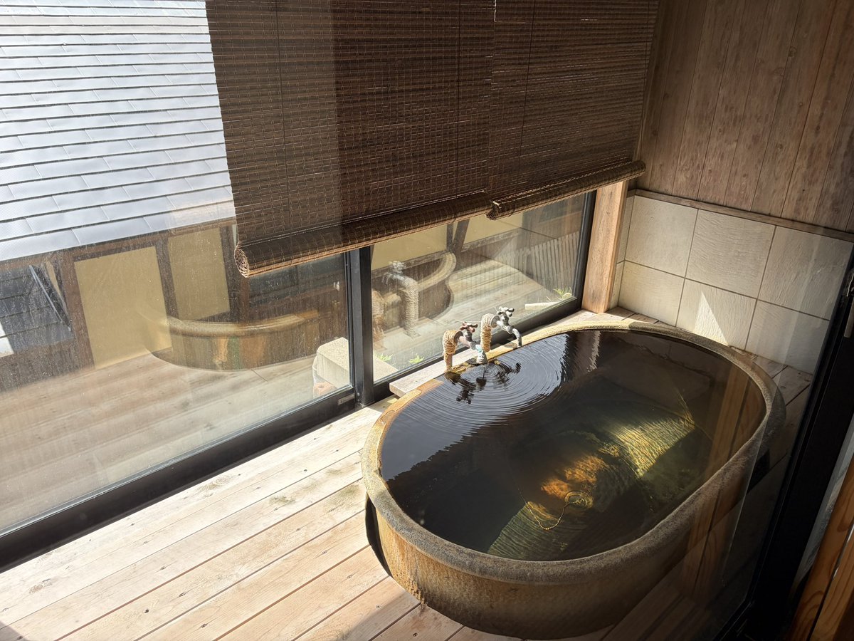 chrosk0121's tweet photo. おせわになりました https://t.co/0aWzfCW3Ws