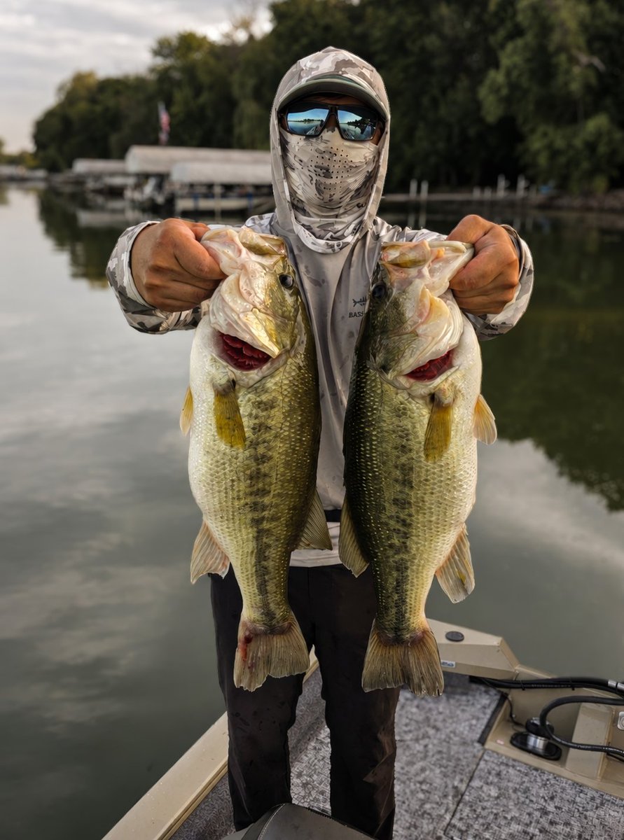 Rose_Taylor_99's tweet photo. #bassfishing #largemouthbass #bass #fishing #yumdinger #yumlures #bassnation #catchandrelease #bassangler #fishinglife #fishingaddict #bassfishingnation #lakefishing #fishon #midwestfishing https://t.co/0uFrMW5htD