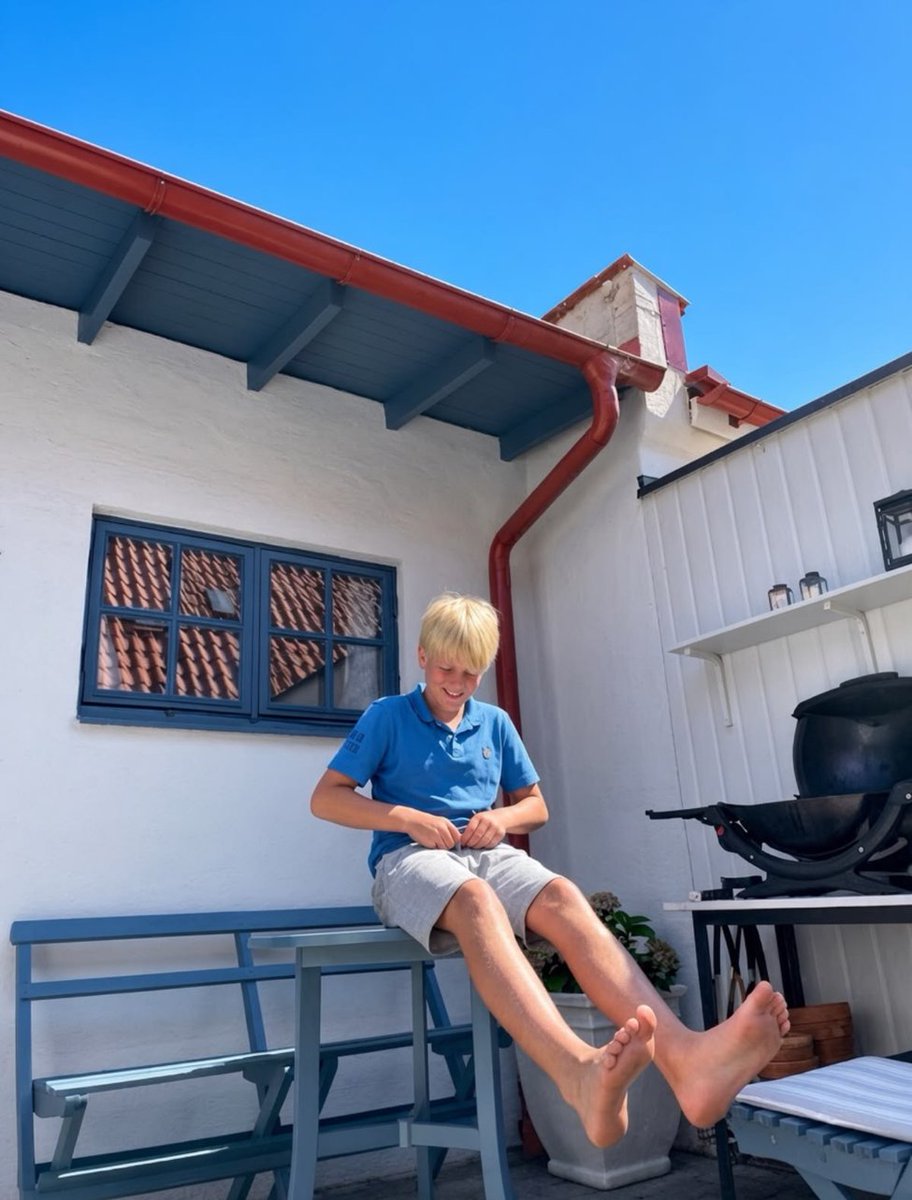 JamesDe56135384's tweet photo. Blond boy feet.

#feetِ #ToeTease #feetpov #FeetCreator #feetandsomuchmore https://t.co/39CLRh0C13